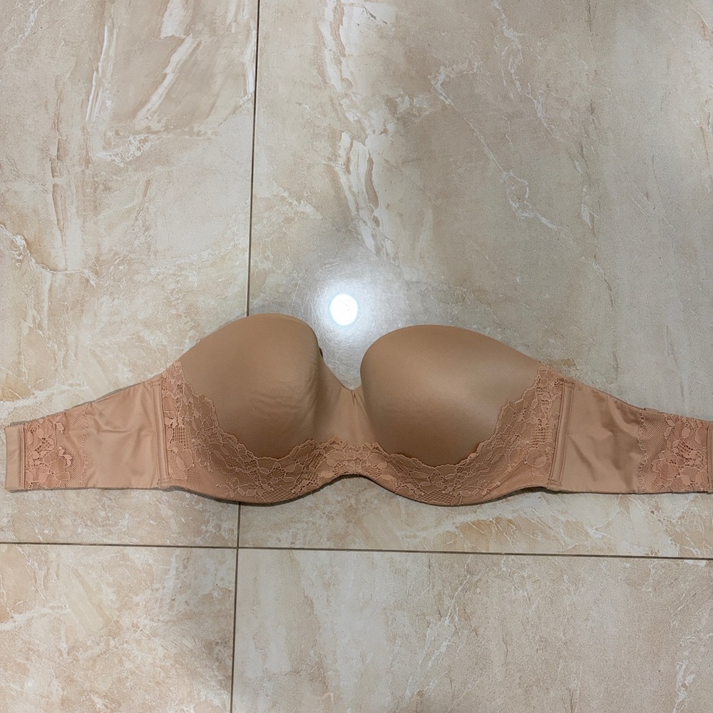 Victoria's Secret Lace Strapless Bra - Tan